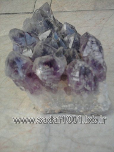 62 - سنگ آماتیس این سنگ مختس بهمن ماه دارای انرژی بالا وجهت خوب شدن بیماری های مختلف. 62 - سنگ آماتیس این سنگ مختس بهمن ماه دارای انرژی بالا وجهت خوب شدن بیماری های مختلف.